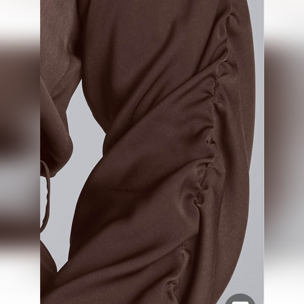 VENUS V- Neck Belted Top - Picture 5 of 7